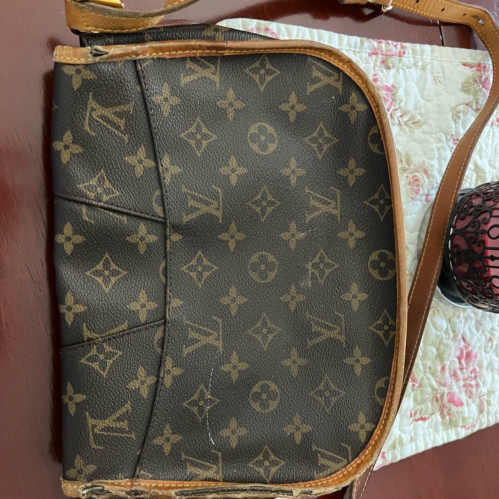 Louis Vuitton bag